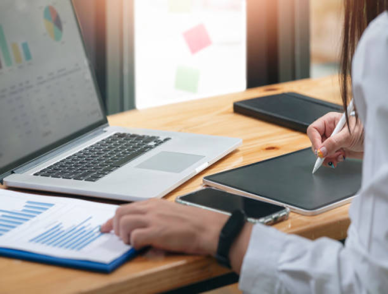 AI坐席助手多少钱？按量计费 vs 按席位收费分析